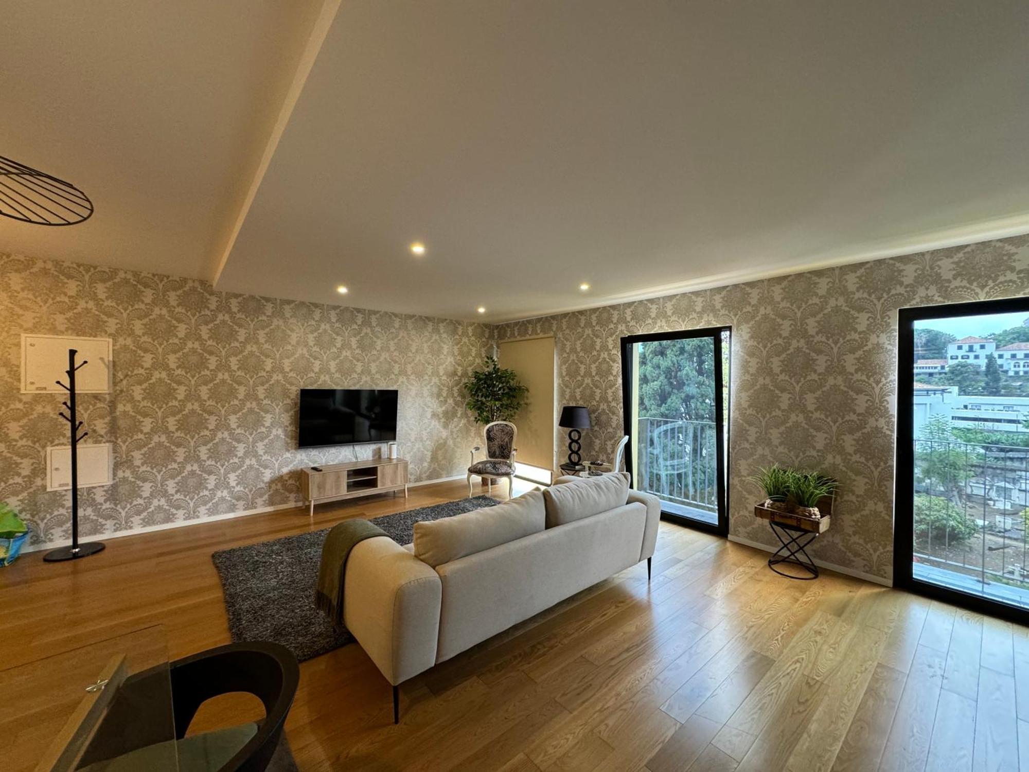 Carreira Residence ฟุงชาล ภายนอก รูปภาพ