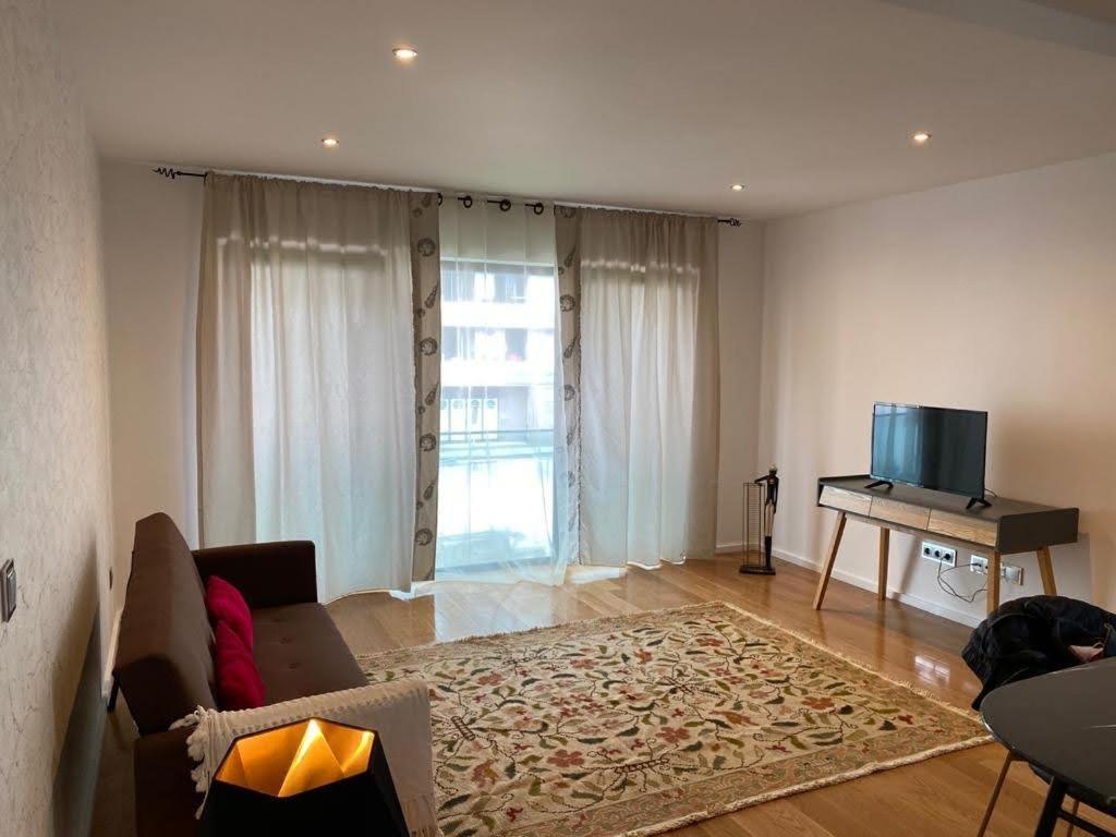 Carreira Residence ฟุงชาล ภายนอก รูปภาพ