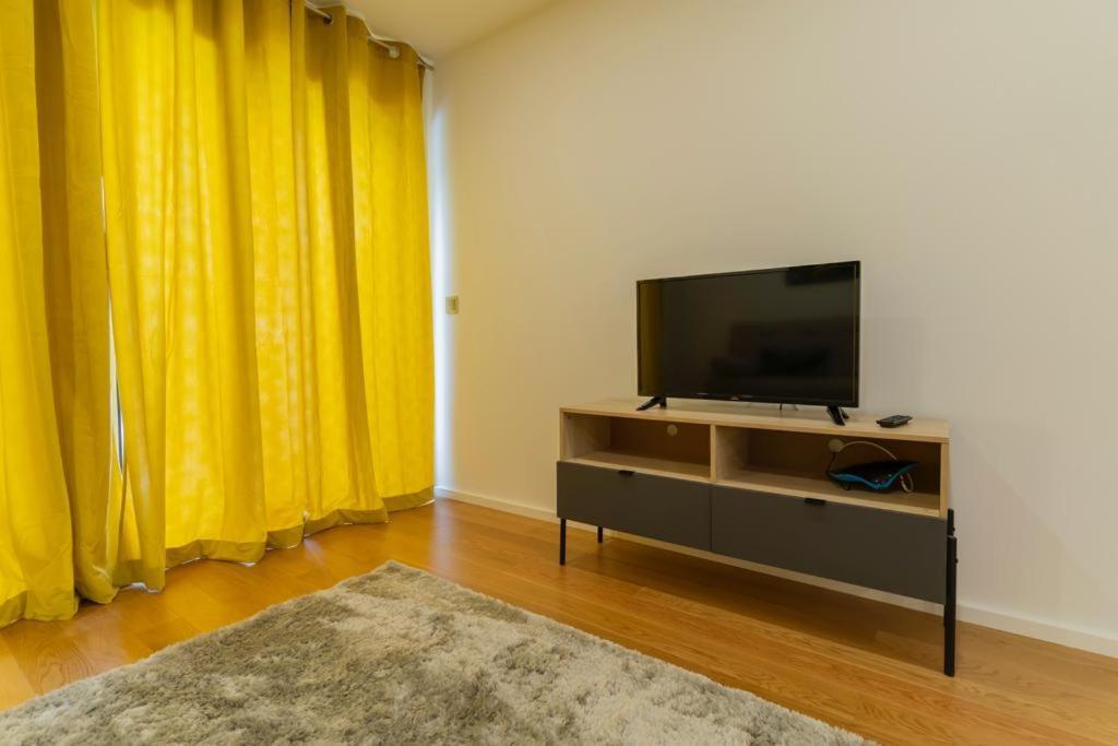Carreira Residence ฟุงชาล ภายนอก รูปภาพ
